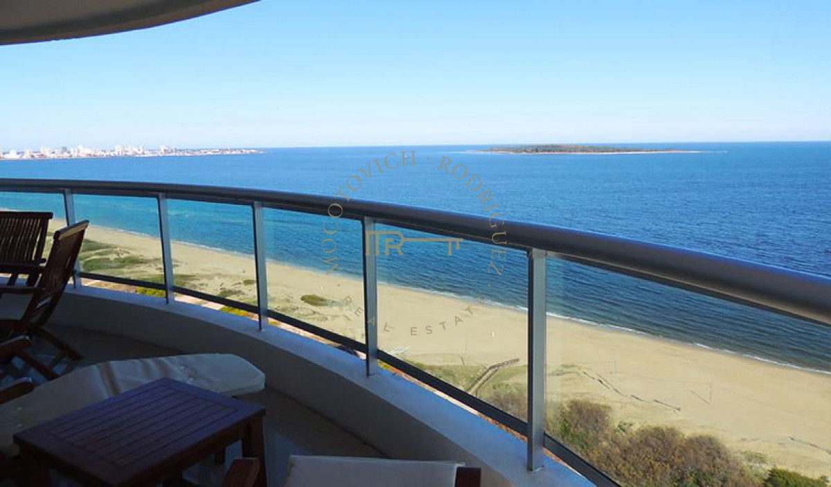 Apartamento ID.206 - Apartamento 3 dormitorios mas servicio Aquarela - Playa Mansa