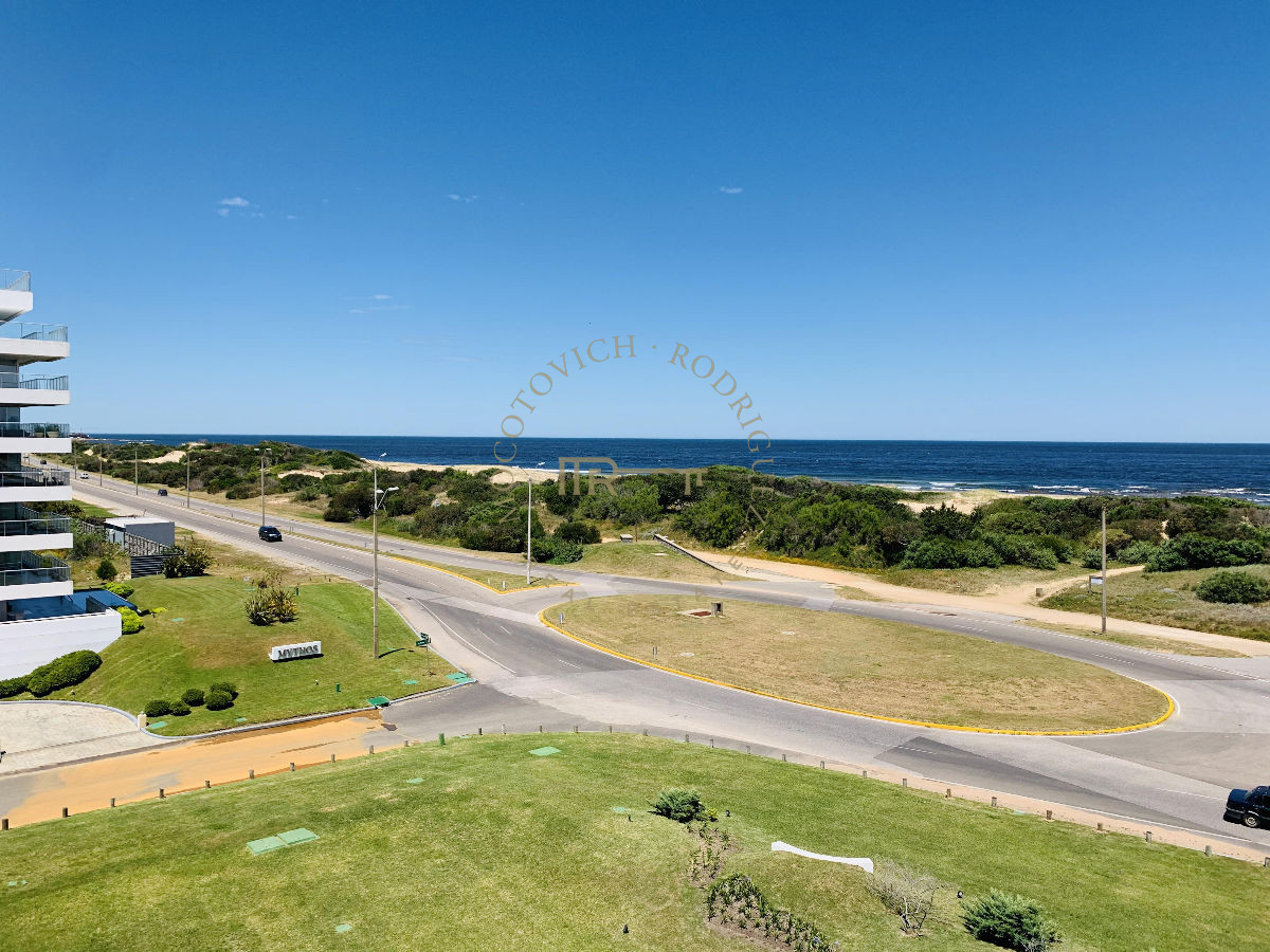 Apartamento ID.222 - Apartamento en alquiler 3 dormitorios y barbacoa propia - Playa Brava