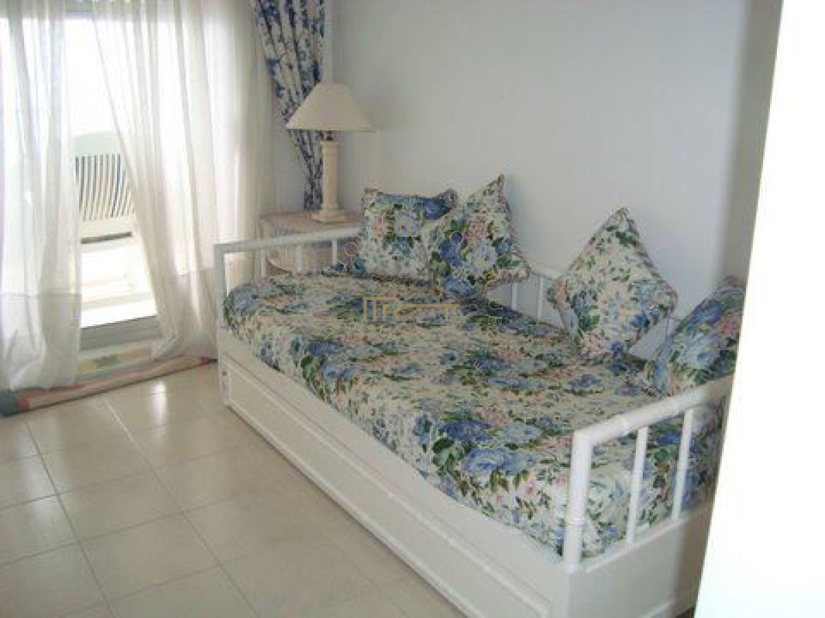 Apartamento ID.236 - Apartamento en alquiler 2 dormitorios Complejo Lincoln- Playa Mansa-Punta del Este