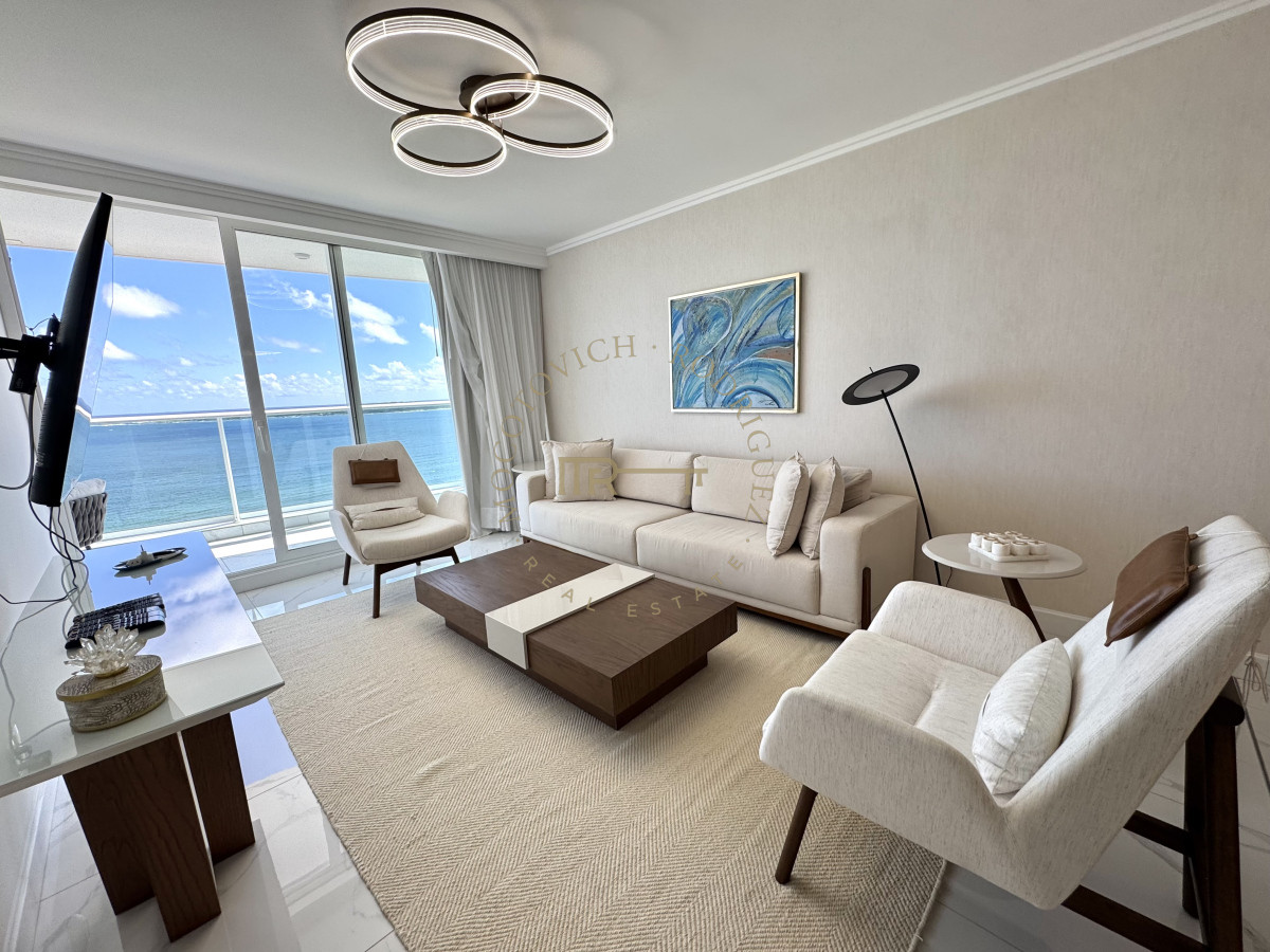 Apartamento ID.3384 - Apartamento Premium de tres suites frente al mar. Alquiler anual