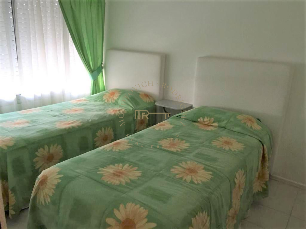 Apartamento ID.244 - Complejo Lincoln. Apartamento 3 dormitorios en alquiler  - Playa Mansa Punta del Este