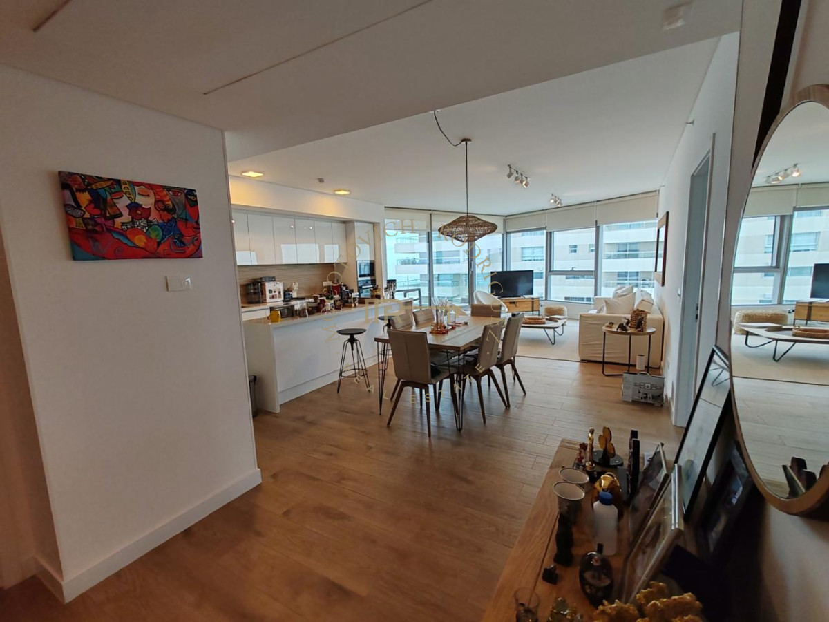 Apartamento ID.3800 - Apartamento en Trump Tower de 2 dormitorios piso alto con vista.