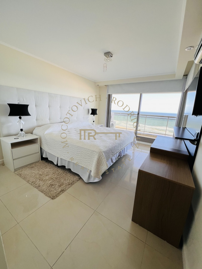 Apartamento ID.286 - Imperiale  apartamento de 4 dormitorios enalquiler temporal Playa Brava Punta del Este