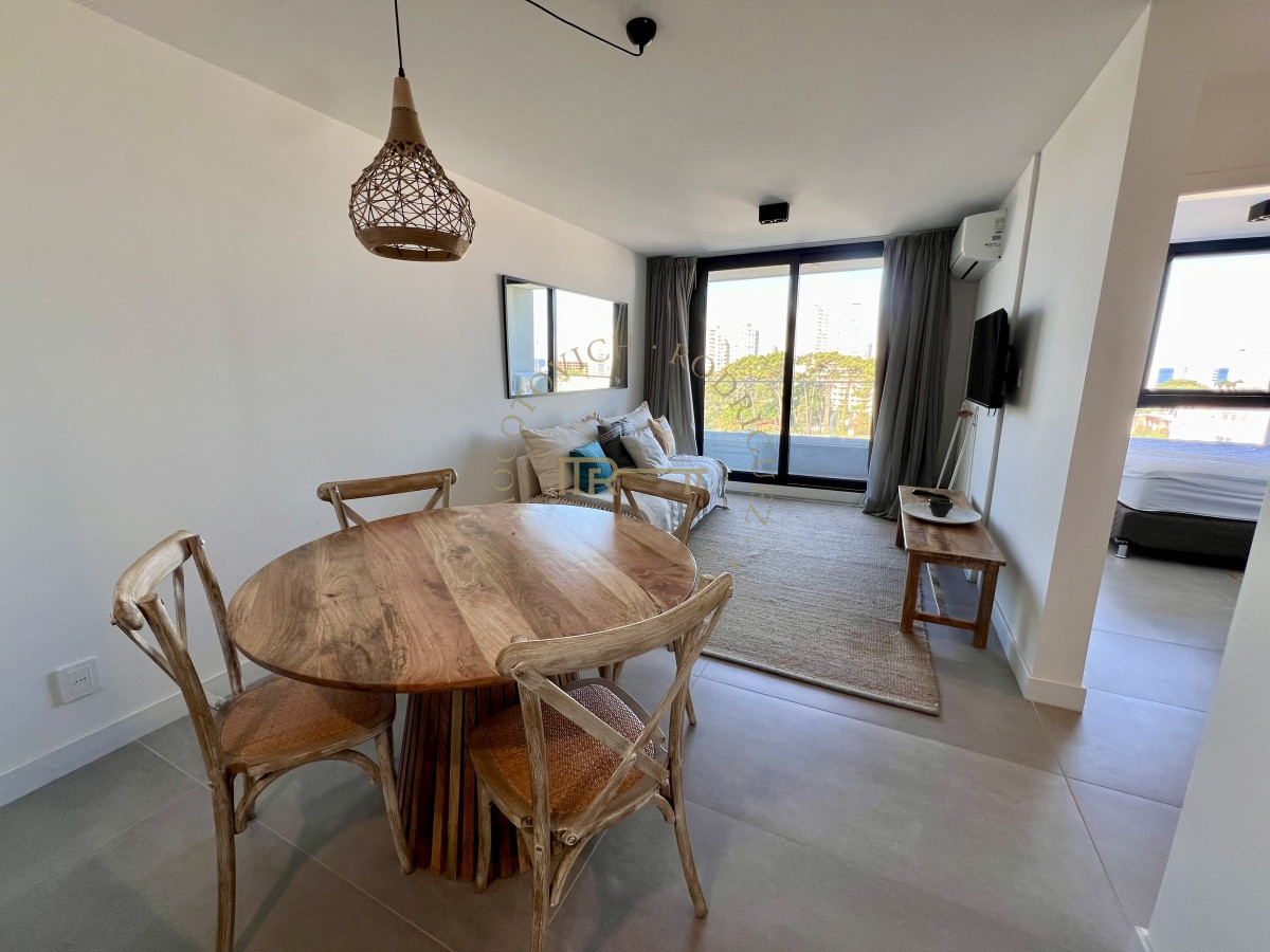 Apartamento ID.1747 - En alquiler anual apartamento de 1 y 1/2 dormitorios