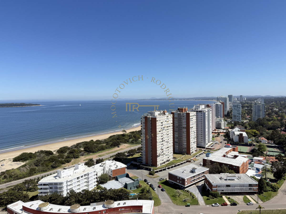 Apartamento ID.4168 - Alquiler temporada apartamento de 2 dormitorios y 2 baños Miami Boulevard