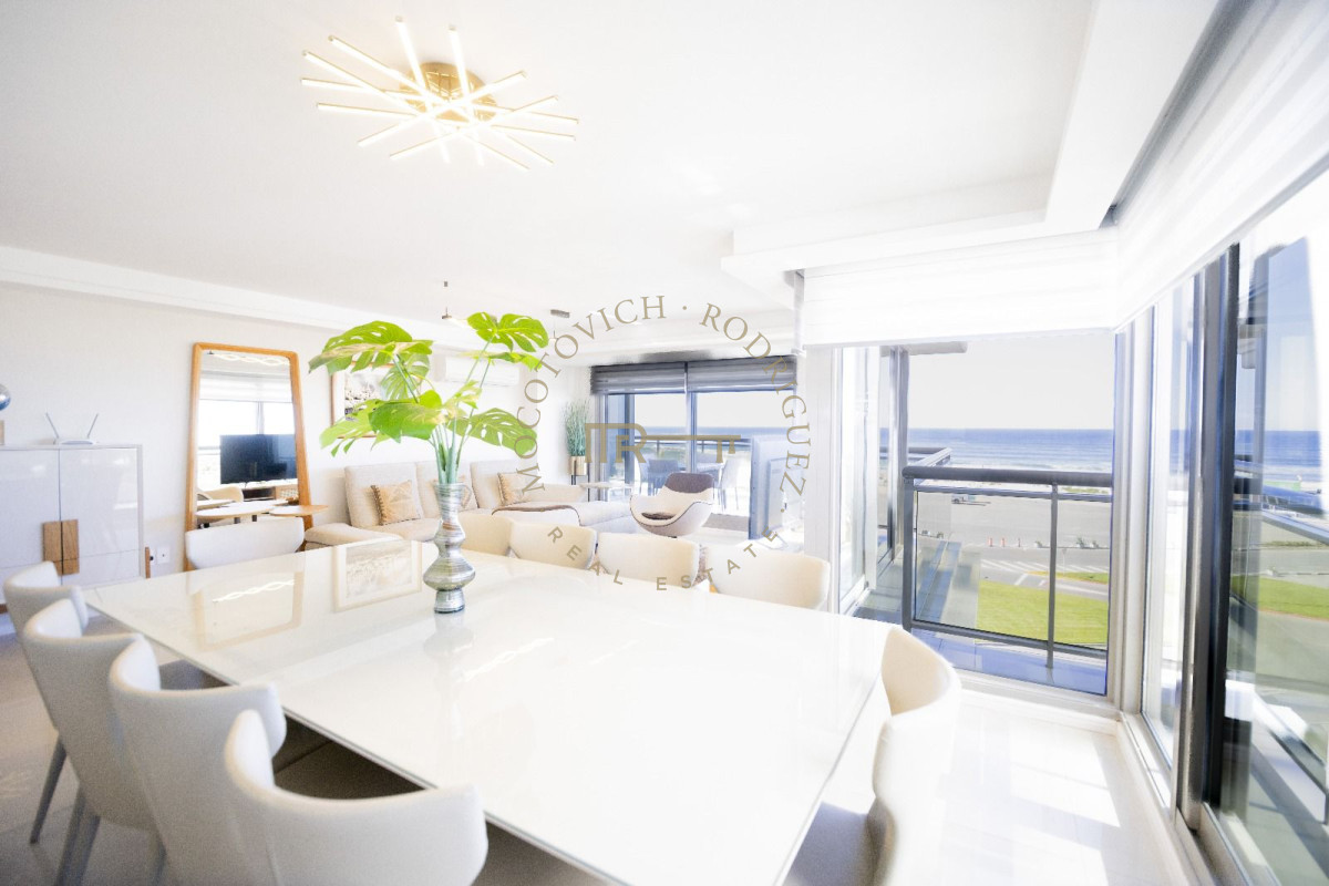 Apartamento ID.652 - Imperiale. Apartamento en venta - 4 dormitorios.-