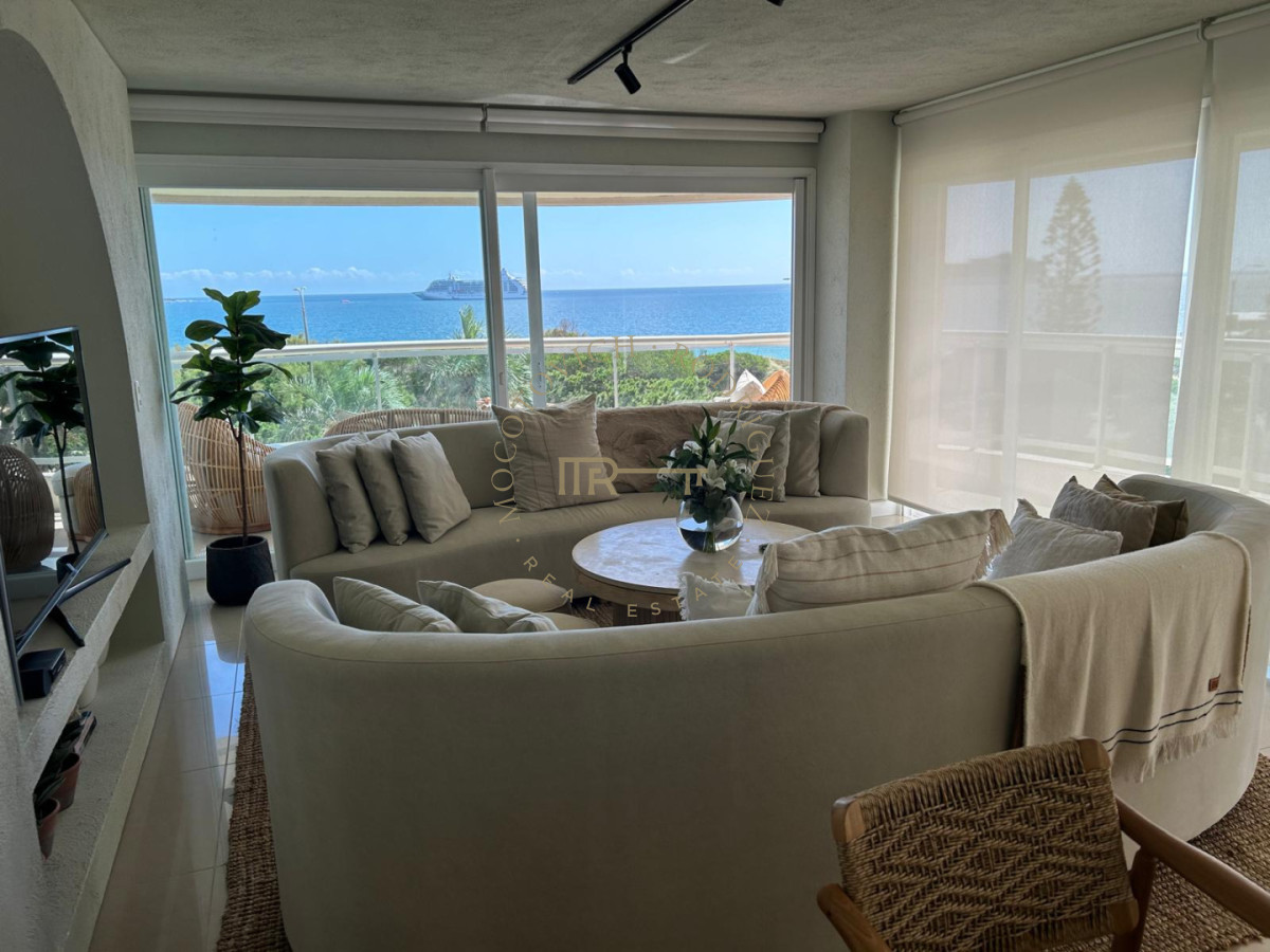 Apartamento ID.2403 - Aquarela 3 dormitorios y dep. de servicio en alquiler temporal 2026 Punta del Este.-