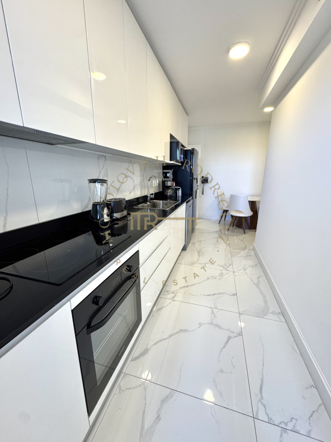 Apartamento ID.3384 - Apartamento Premium de tres suites frente al mar. Alquiler anual