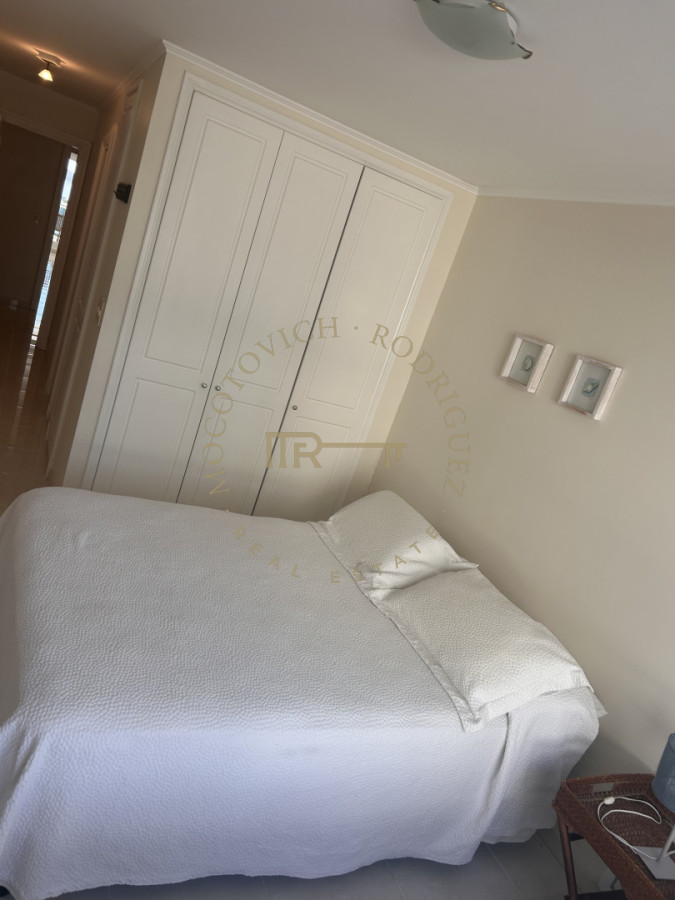 Apartamento ID.30 - Millenium apartamento en alquiler temporal  3 dormitorios Playa Mansa Punta del Este