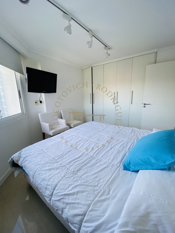 Apartamento ID.2255 - Casino Tower tres dormitorios en alquiler de verano 2024. 