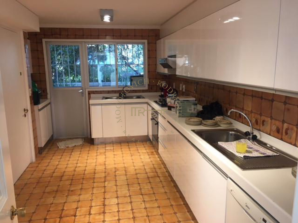 Apartamento ID.399 - Apartamento en alquiler en el Puerto 3 dormitorios - Península 2026