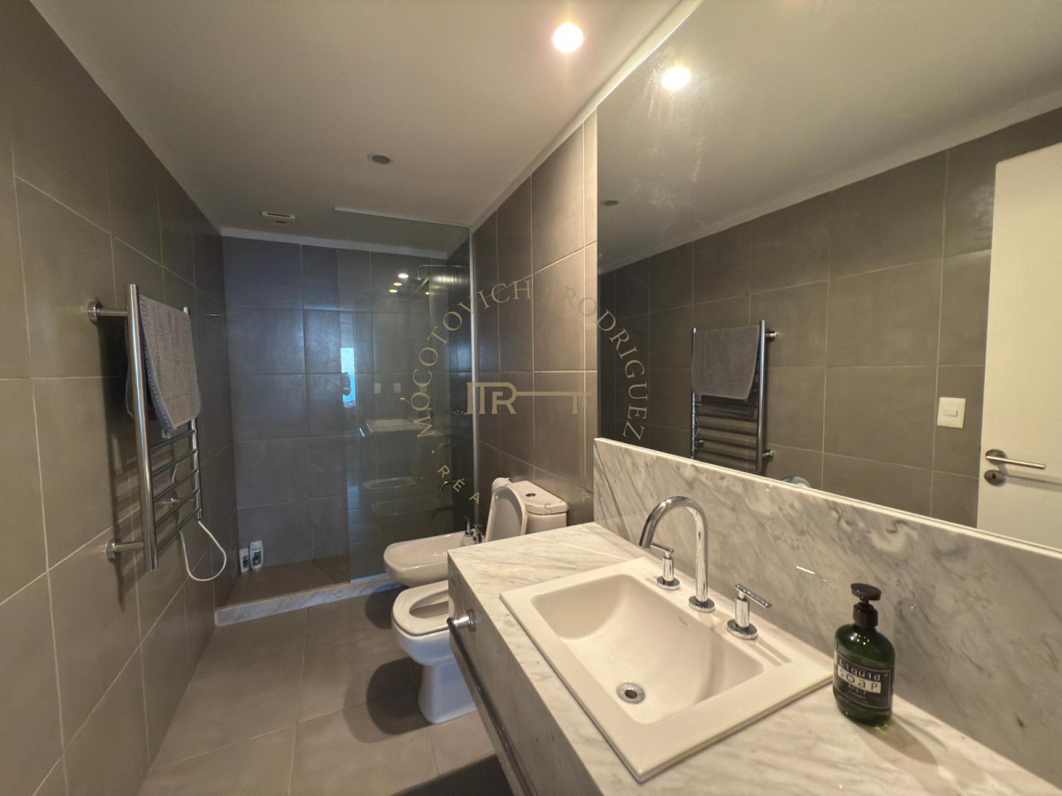 Apartamento ID.3987 - Apartamento en venta de 3dormitorios penthouse frente al mar