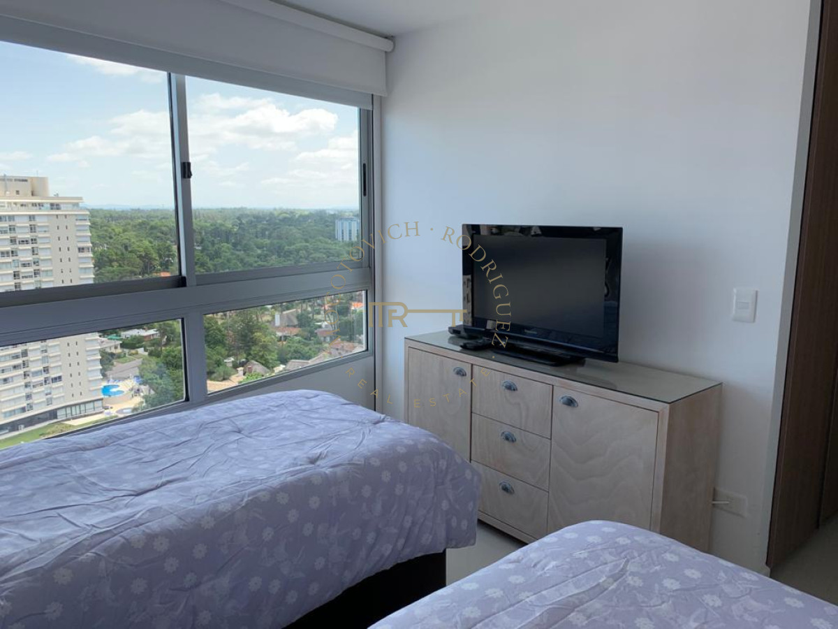Apartamento ID.3200 - Alquiler de apartamento de 3 dormitorios
