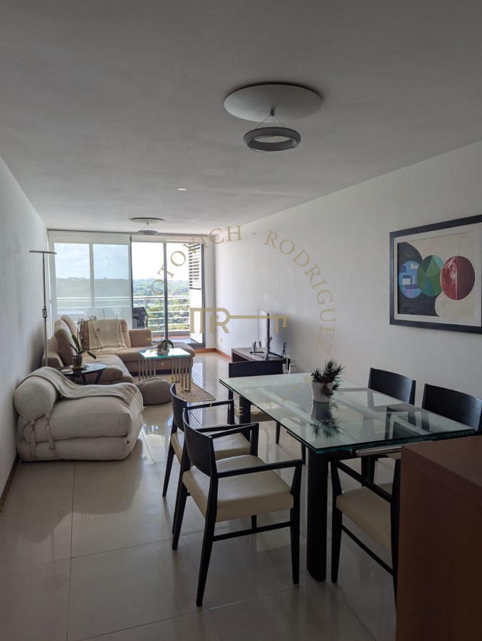 Apartamento ID.3609 - Alquiler anual apartamento de 2 dormitorios y 2 baños. 