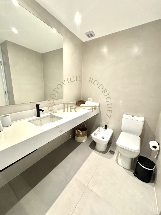 Apartamento ID.4087 - Apartamento de tres dormitorios y dependencia 