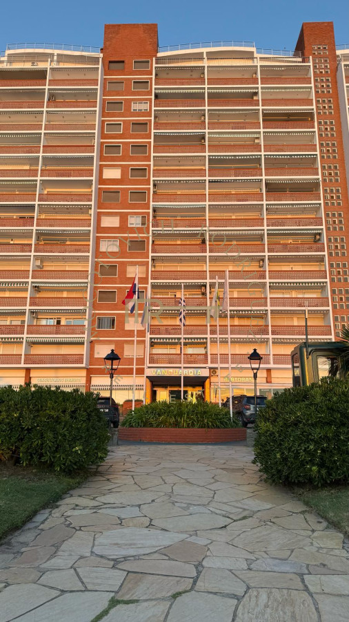 Apartamento ID.3501 - Apartamento en alquiler de verano e invernal de 1 dormitorio y medio.