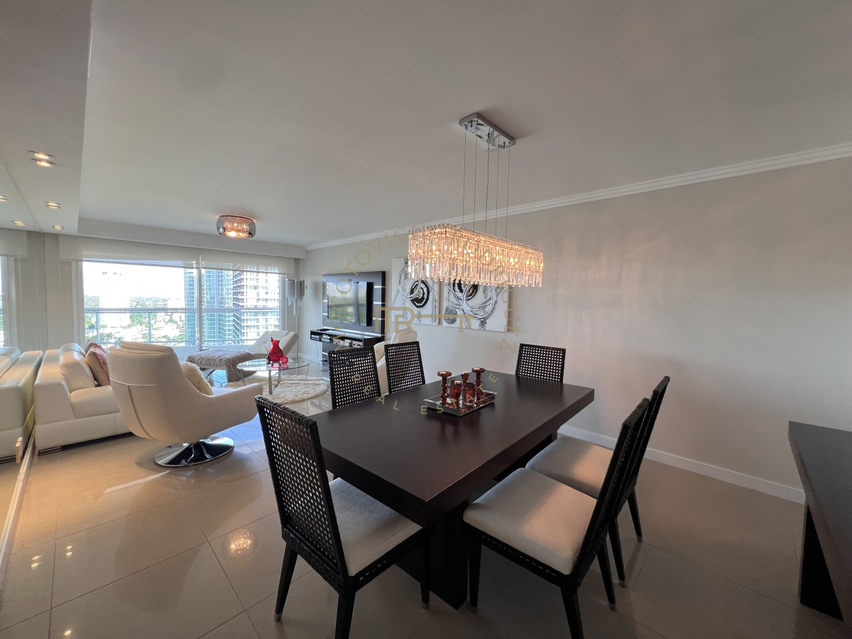 Apartamento ID.23 - Aquarela apartamento en alquiler 2 dormitorios - Playa Mansa Punta del Este