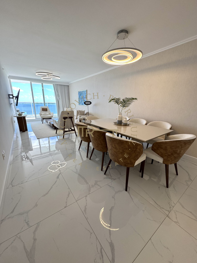 Apartamento ID.3384 - Apartamento Premium de tres suites frente al mar. Alquiler anual