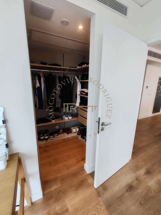Apartamento ID.3800 - Apartamento en Trump Tower de 2 dormitorios piso alto con vista.