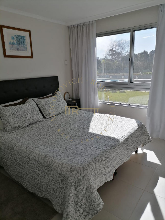 Apartamento ID.494 - Apartamento en alquiler 2 dormitorios -Ocean Drive Punta del Este