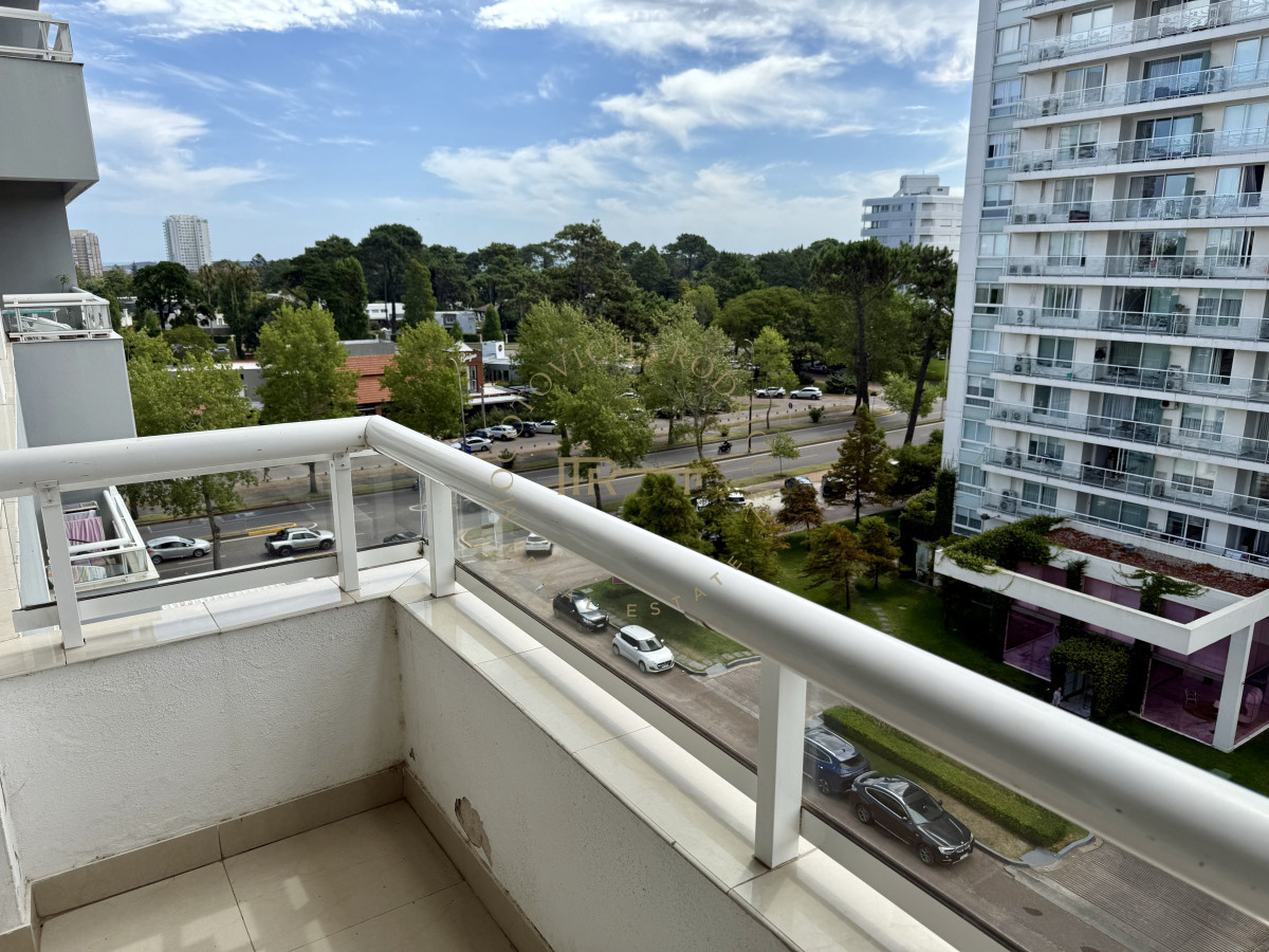 Apartamento ID.3232 - Apartamento de 1 dormitorio en alquiler