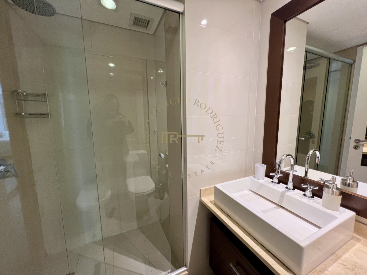 Apartamento ID.2794 - Alquiler de invierno en torre Aquarela. 3 dormitorios en suite y vista al mar. 