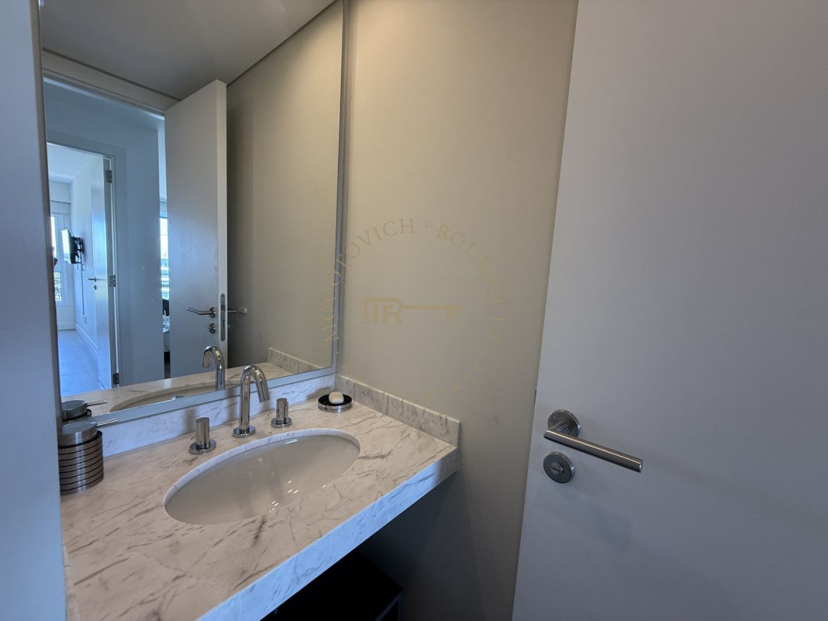 Apartamento ID.82 - Greenlife.  2 dormitorios en suite venta y alquiler - Punta del Este 2026