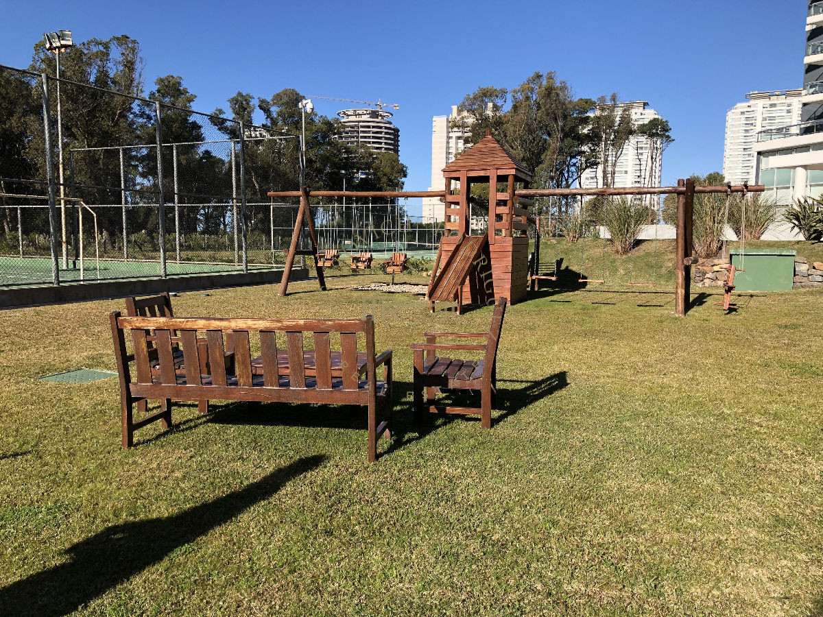 Apartamento ID.51 - Apartamento Torre One   3 dormitorios en venta Punta del Este
