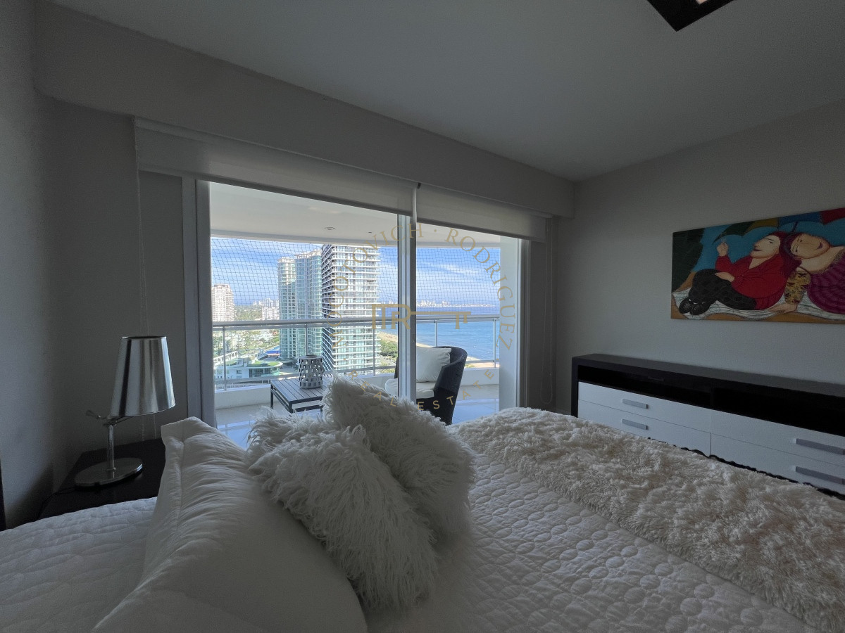 Apartamento ID.23 - Aquarela apartamento en alquiler 2 dormitorios - Playa Mansa Punta del Este