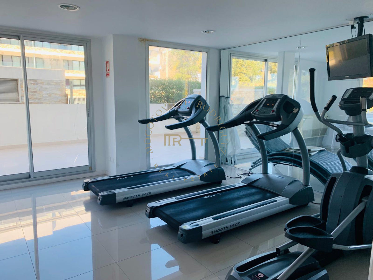 Apartamento ID.57 - Emerald apartamento en venta - 3 dormitorios + den- piscina  - Mansa Penthouse Punta del Este