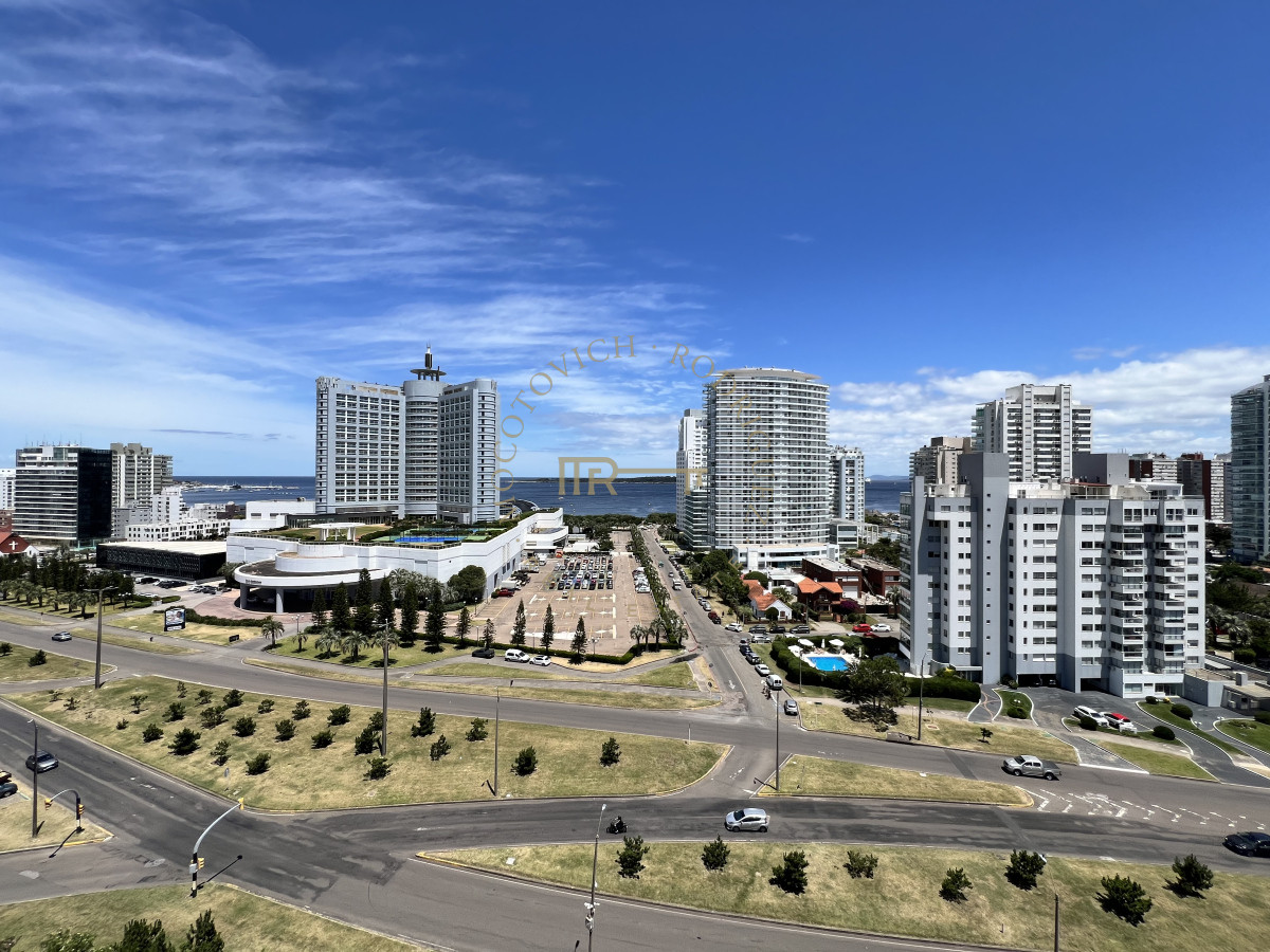 Apartamento ID.3168 - Apartamento de 3 dormitorios en suite