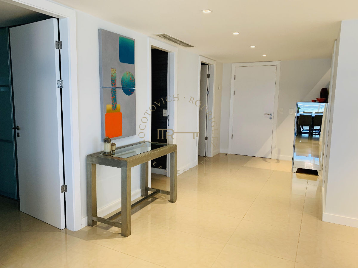 Apartamento ID.5 - Apartamento en alquiler temporada 2024 Aquarela 4 dormitorios y dep. de servicio Playa Mansa