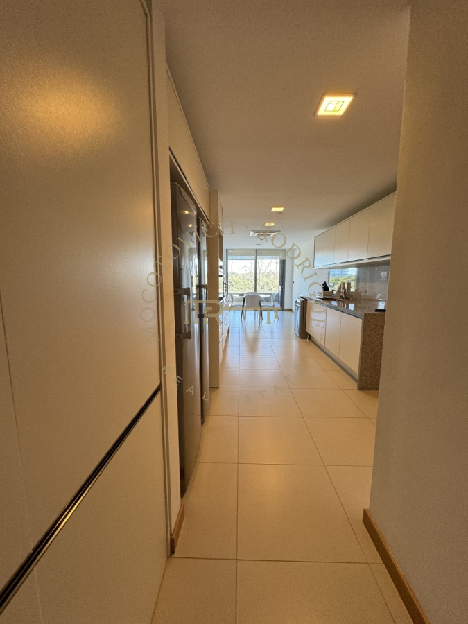 Apartamento ID.2842 - Tiburón Terrazas en venta 3 dorm y dep. 