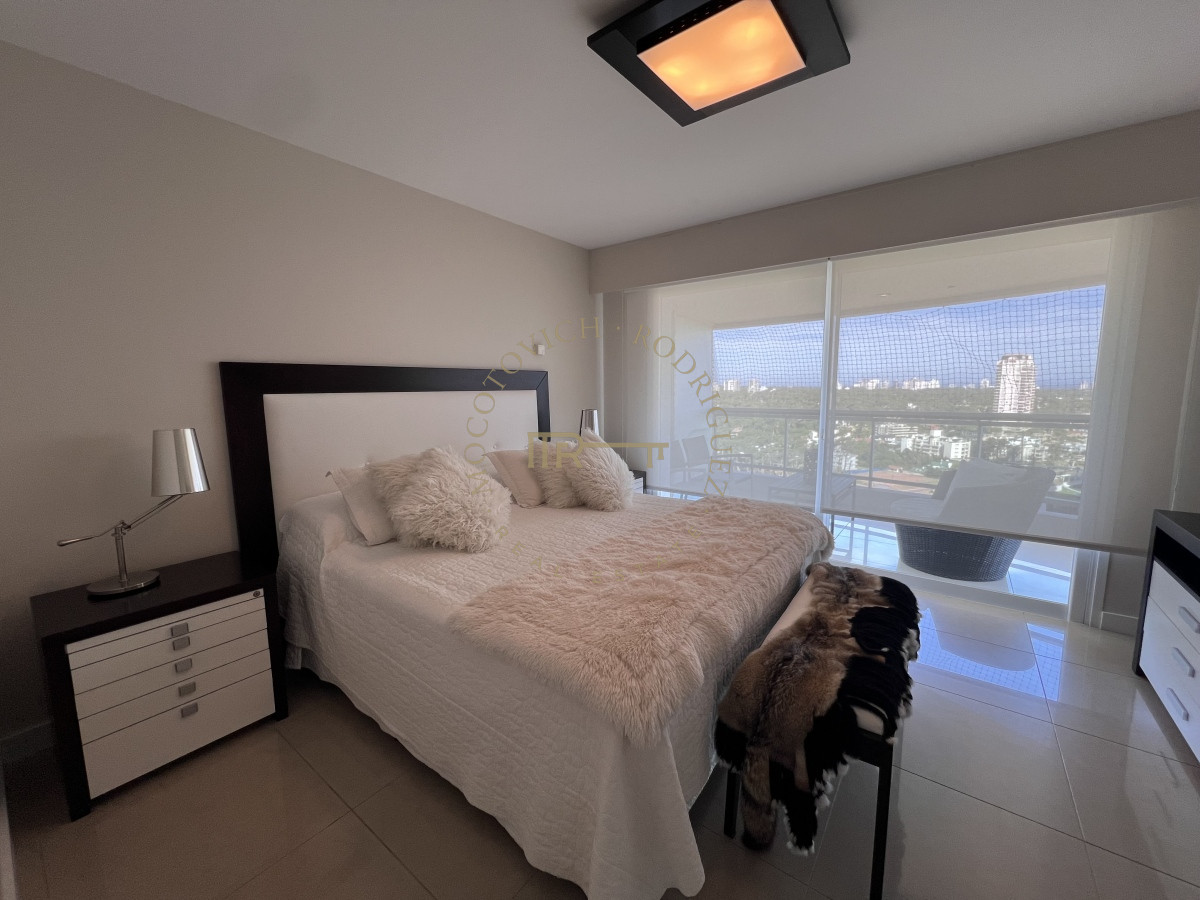 Apartamento ID.23 - Aquarela apartamento en alquiler 2 dormitorios - Playa Mansa Punta del Este
