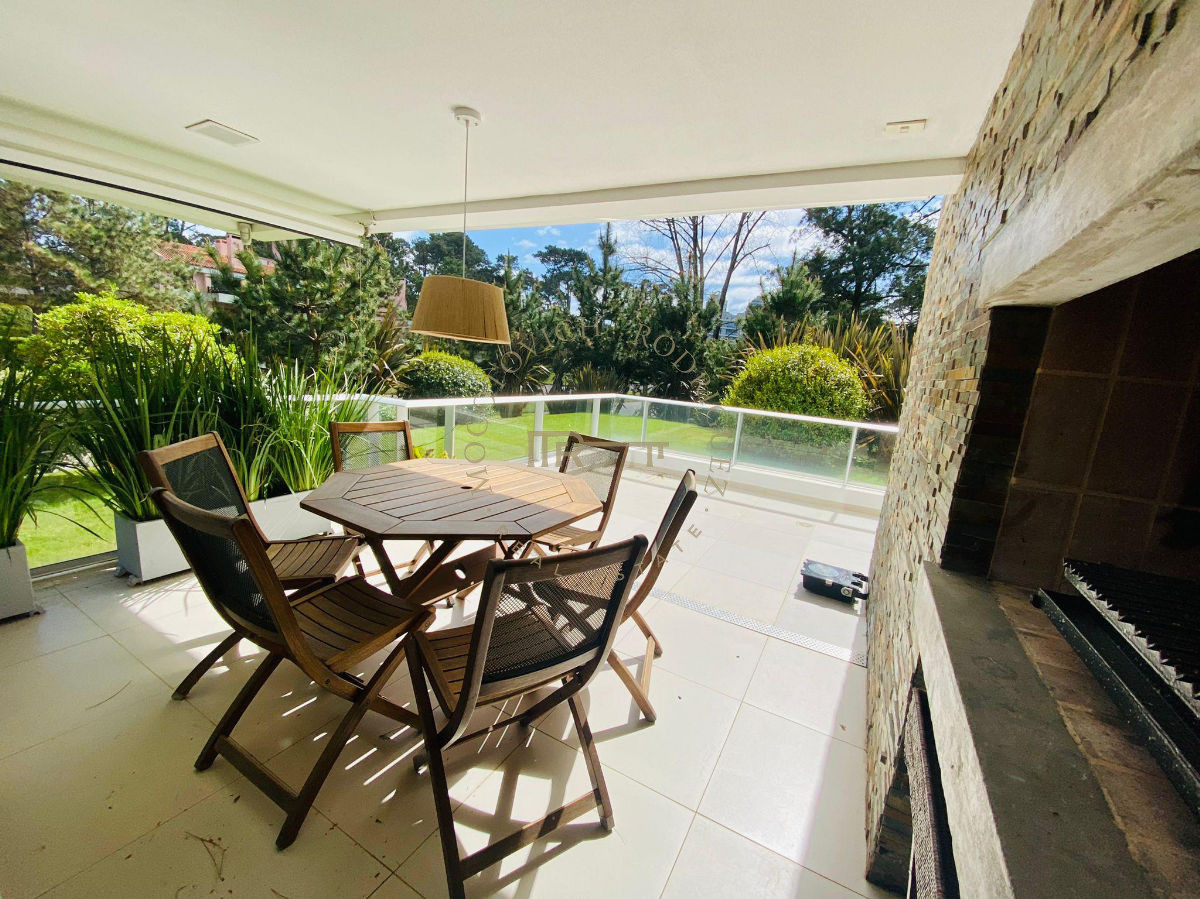 Apartamento ID.617 - Apartamento en alquiler Punta del Este - alquiler 2 dormitorios 