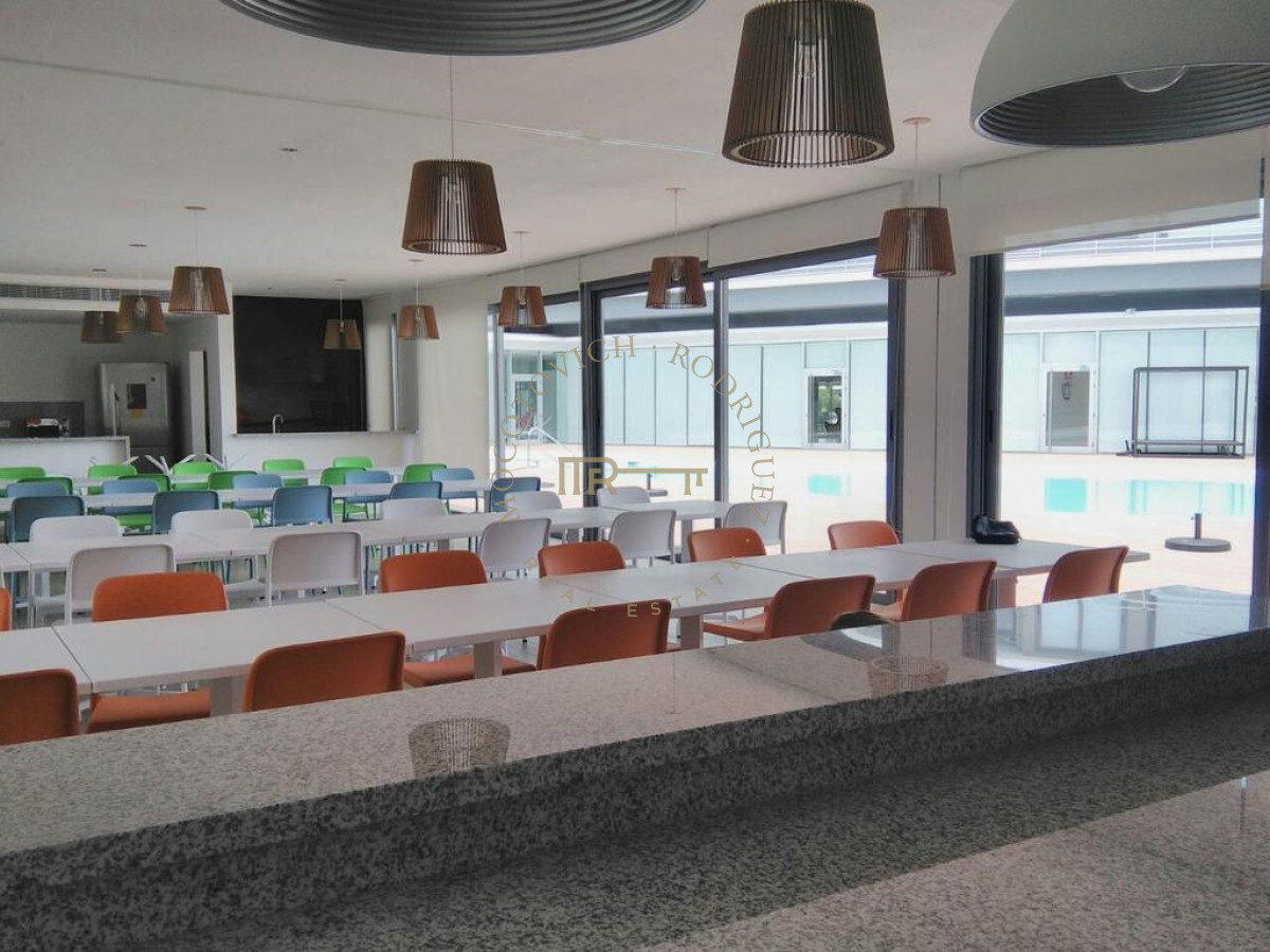 Apartamento ID.61 - Apartamento de 3 dormitorios en alquiler anual. Punta del Este