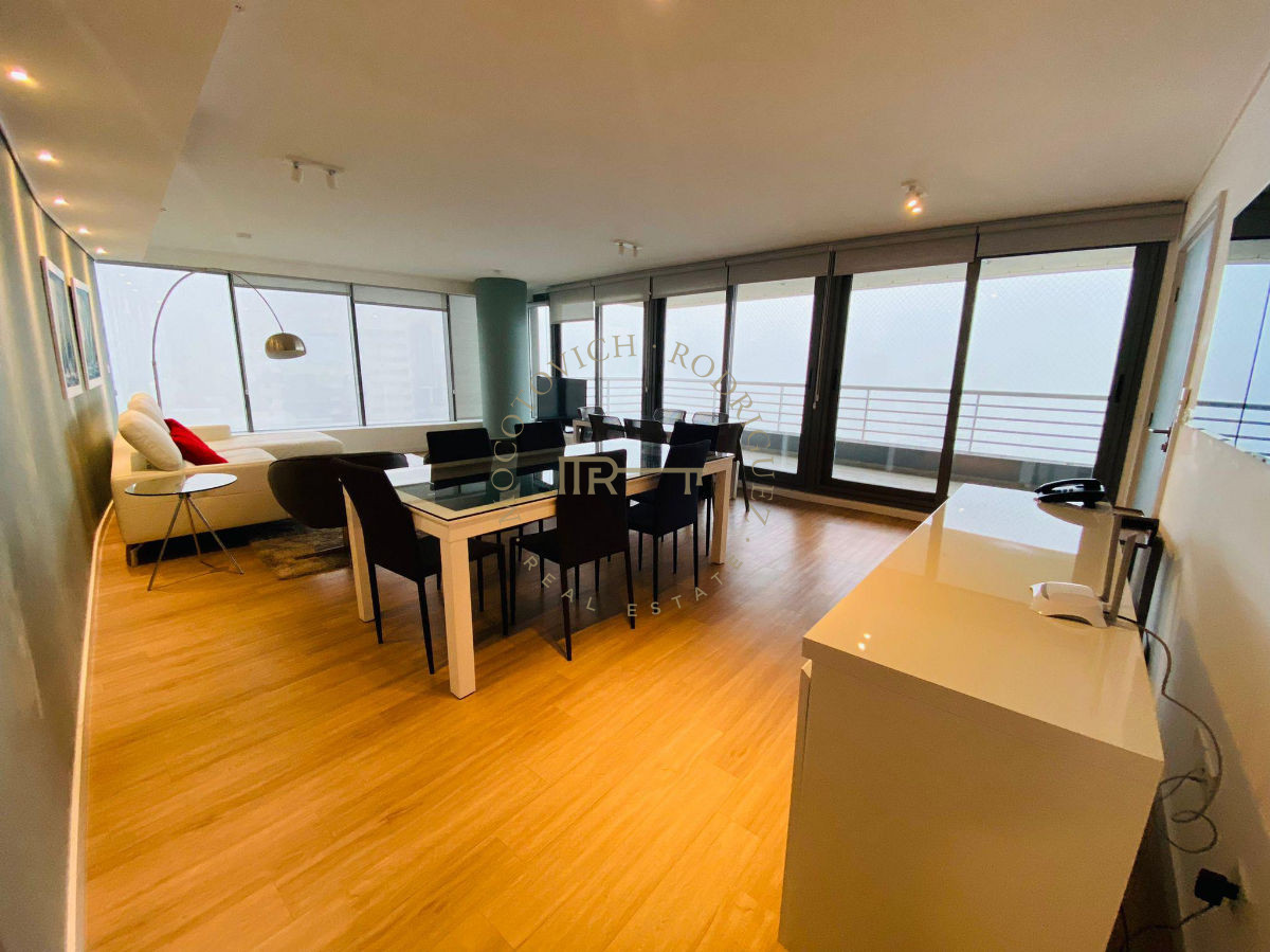 Apartamento ID.61 - Apartamento de 3 dormitorios en alquiler anual. Punta del Este