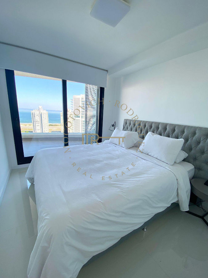 Apartamento ID.637 - Alquiler anual edificio con amenititis. Vista al mar 1 dormitorio Punta del Este