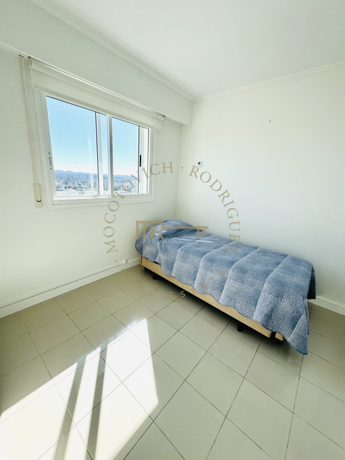 Apartamento ID.3238 - Alquiler temporal  2 domitorios y dep. de servicio. Aquarela Punta del Este. 2027