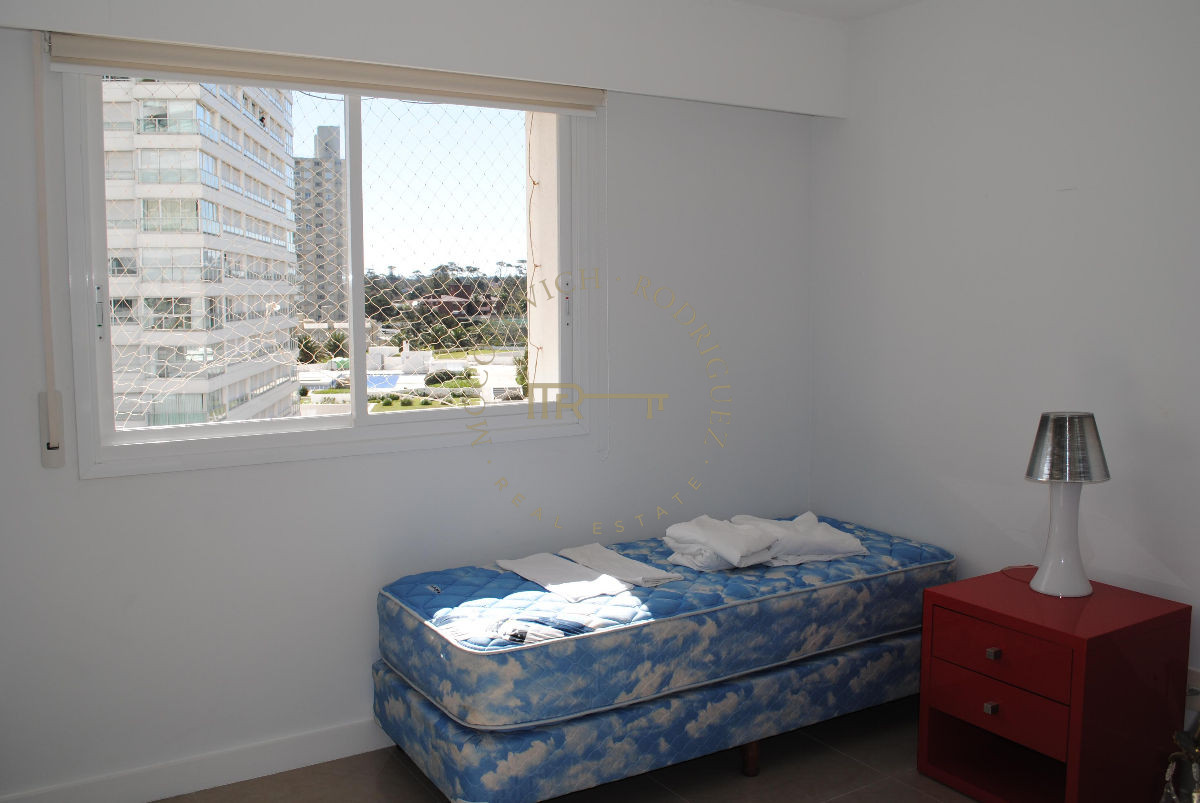 Apartamento ID.6 - Aquarela apartamento en venta de 4 dormitorios  Punta del Este Financia