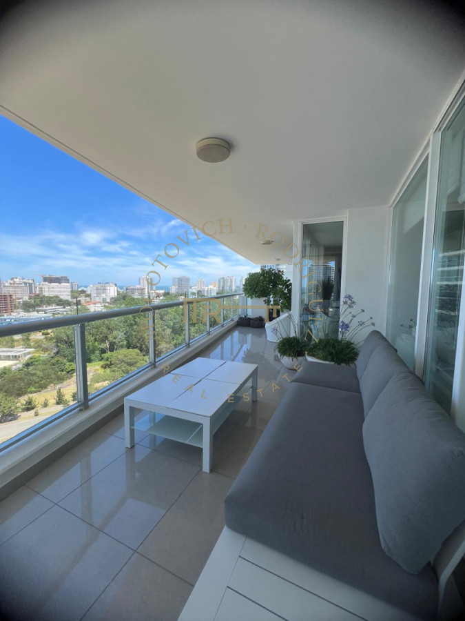 Apartamento ID.4156 - Apartamento en Alquiler en torre One I de 3dormitorios