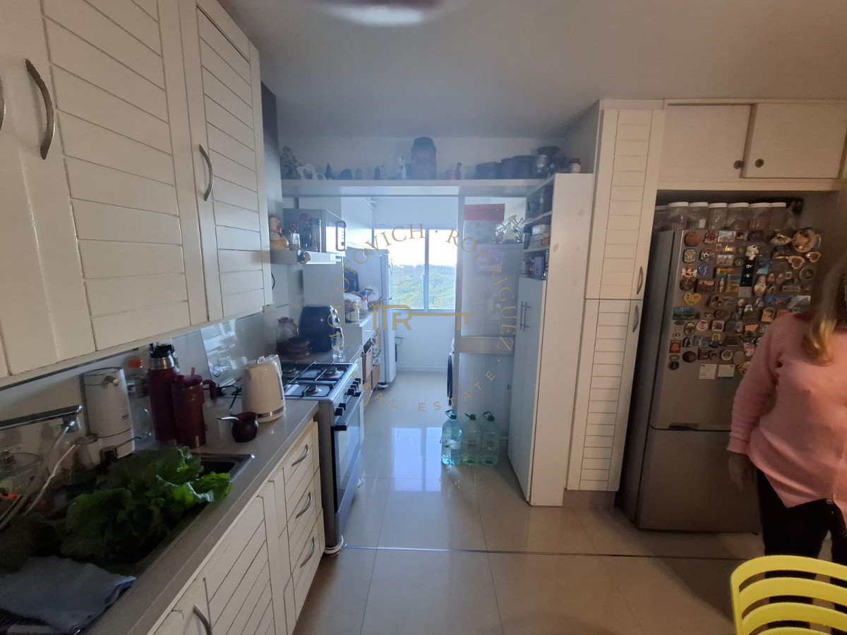 Apartamento ID.3561 - Alquiler anual apartamento zona Roosevelt 