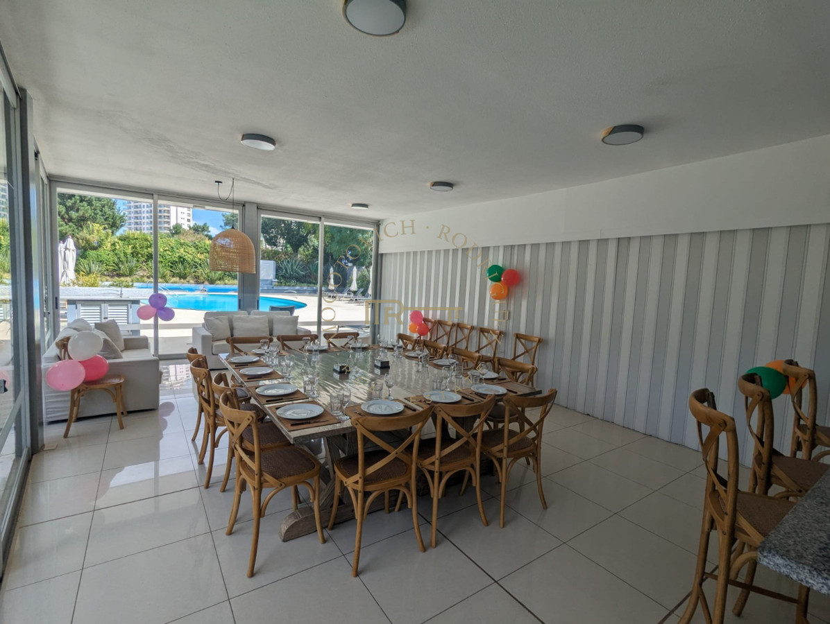 Apartamento ID.3609 - Alquiler anual apartamento de 2 dormitorios y 2 baños. 
