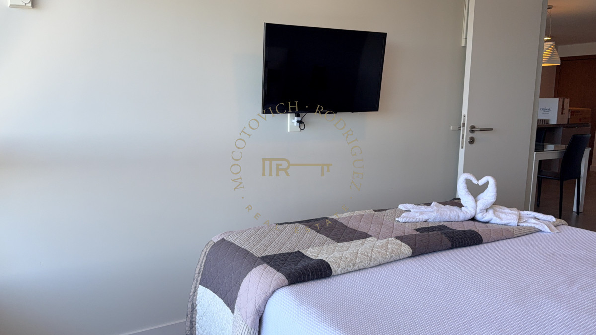 Apartamento ID.82 - Greenlife.  2 dormitorios en suite venta y alquiler - Punta del Este 2026