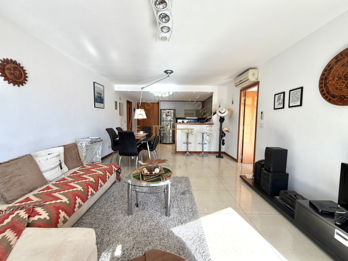 Apartamento ID.1003 - Apartamento en venta de dos dormitorios muy bien ubicado