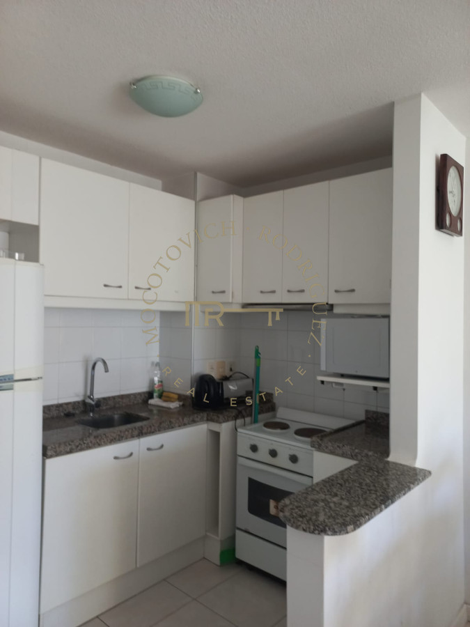 Apartamento ID.4054 - Apartamento en alquiler anual de 1 dormitorio