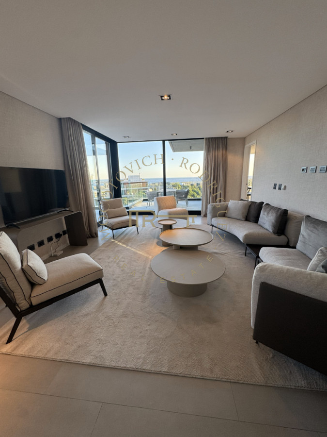 Apartamento ID.3916 - Sense Manantiales pent house en venta, 4 domitorios.