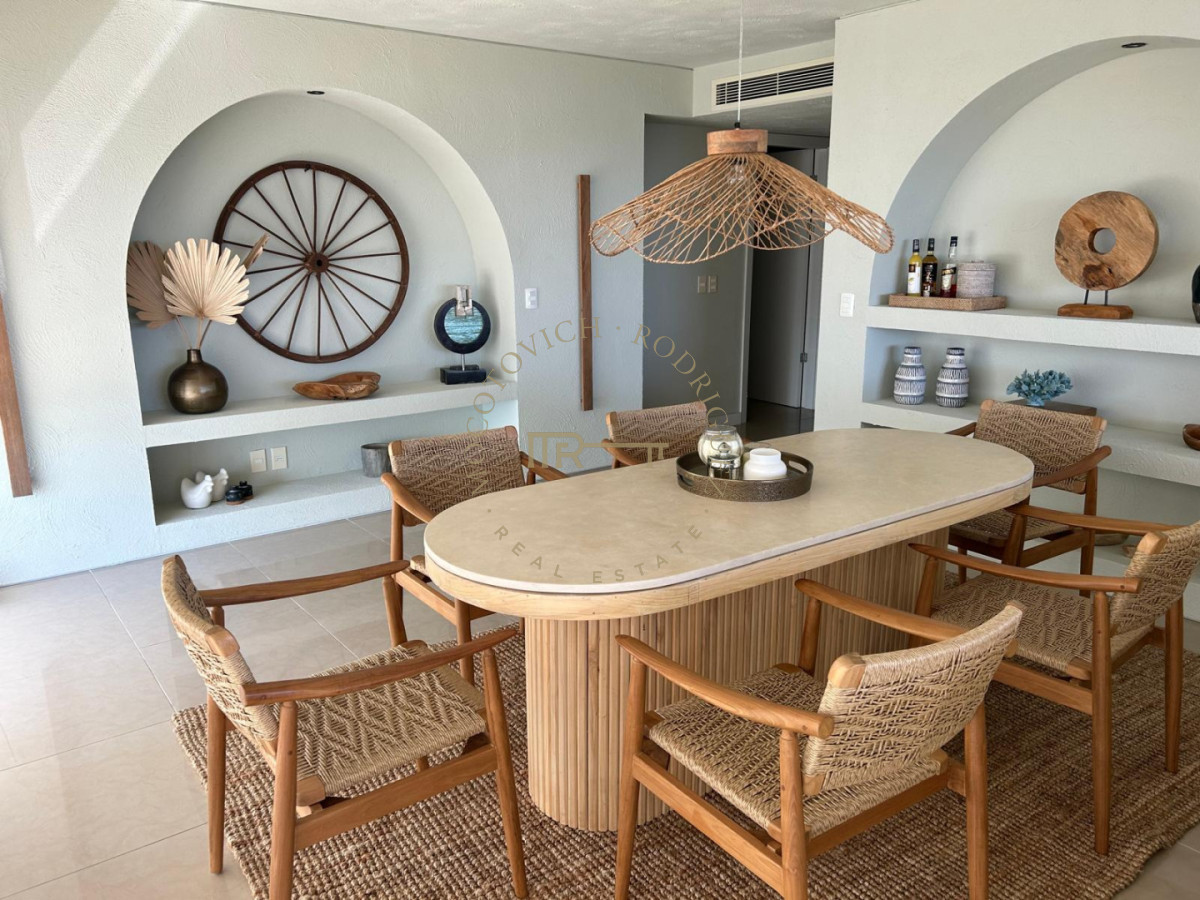 Apartamento ID.2403 - Aquarela 3 dormitorios y dep. de servicio en alquiler temporal 2026 Punta del Este.-