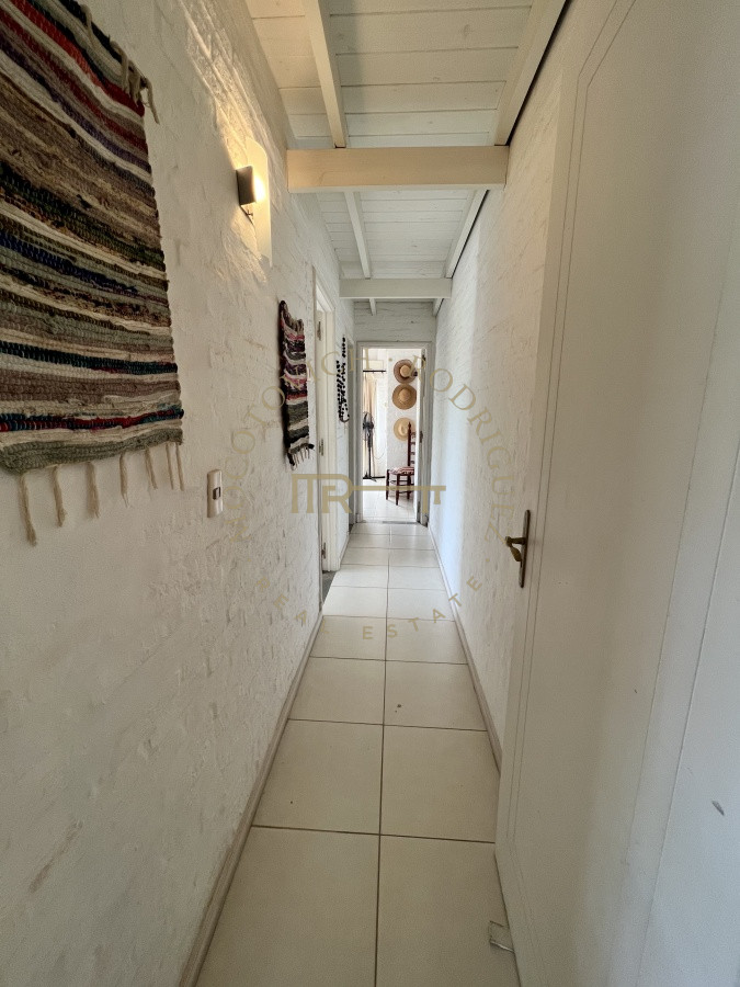 Apartamento ID.512 - Apartamento en alquiler anual . 2 dormitorios  - Punta del Este