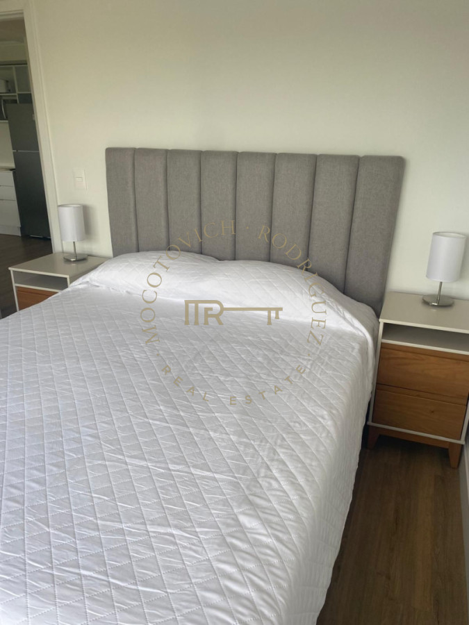 Apartamento ID.3333 - Alquiler anual de apartamento de 1 dormitorio. Punta del Este. 